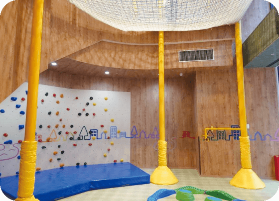 柏市子ども・子育て支援複合施設「TeToTe（てとて）」